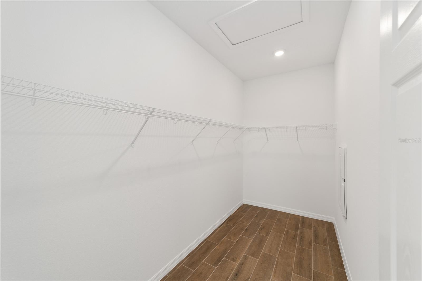 WEYBOURNE LANDING - Residential