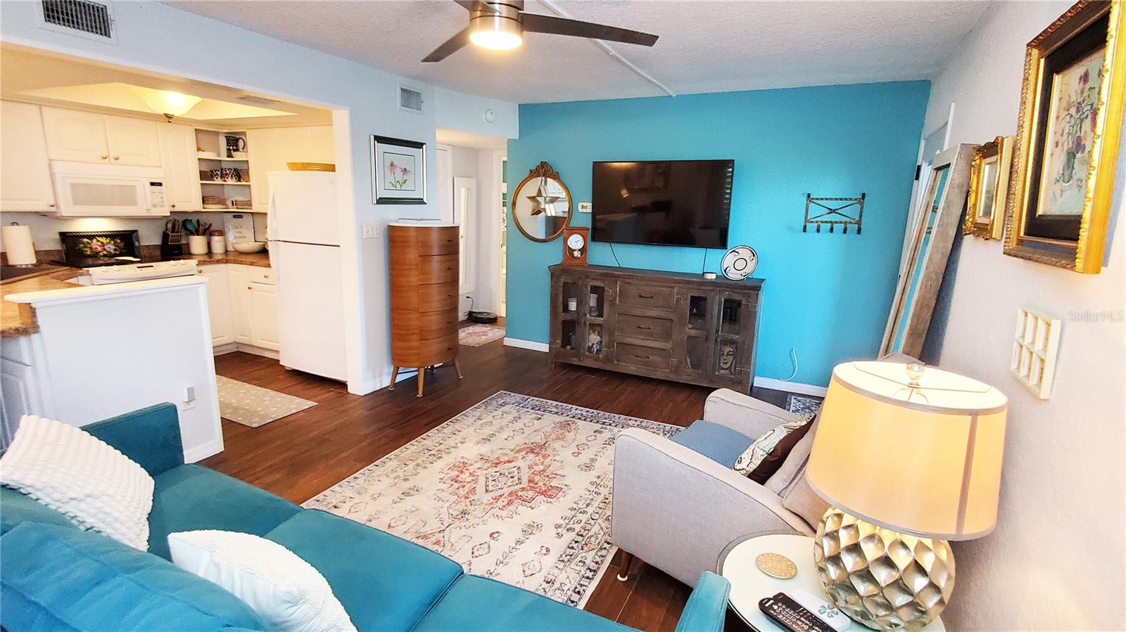 SANDAL COVE CONDO - Residential