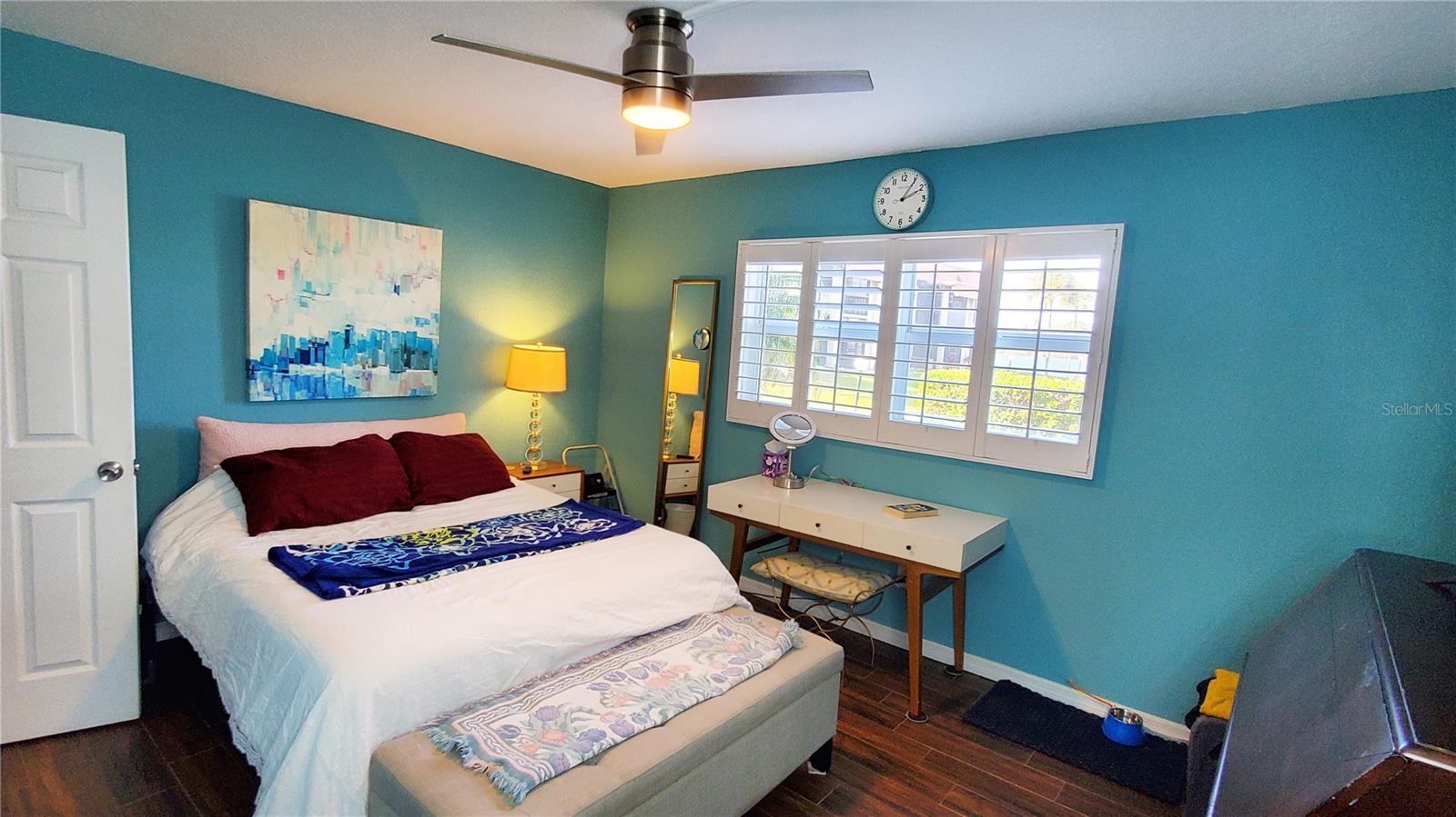 SANDAL COVE CONDO - Residential