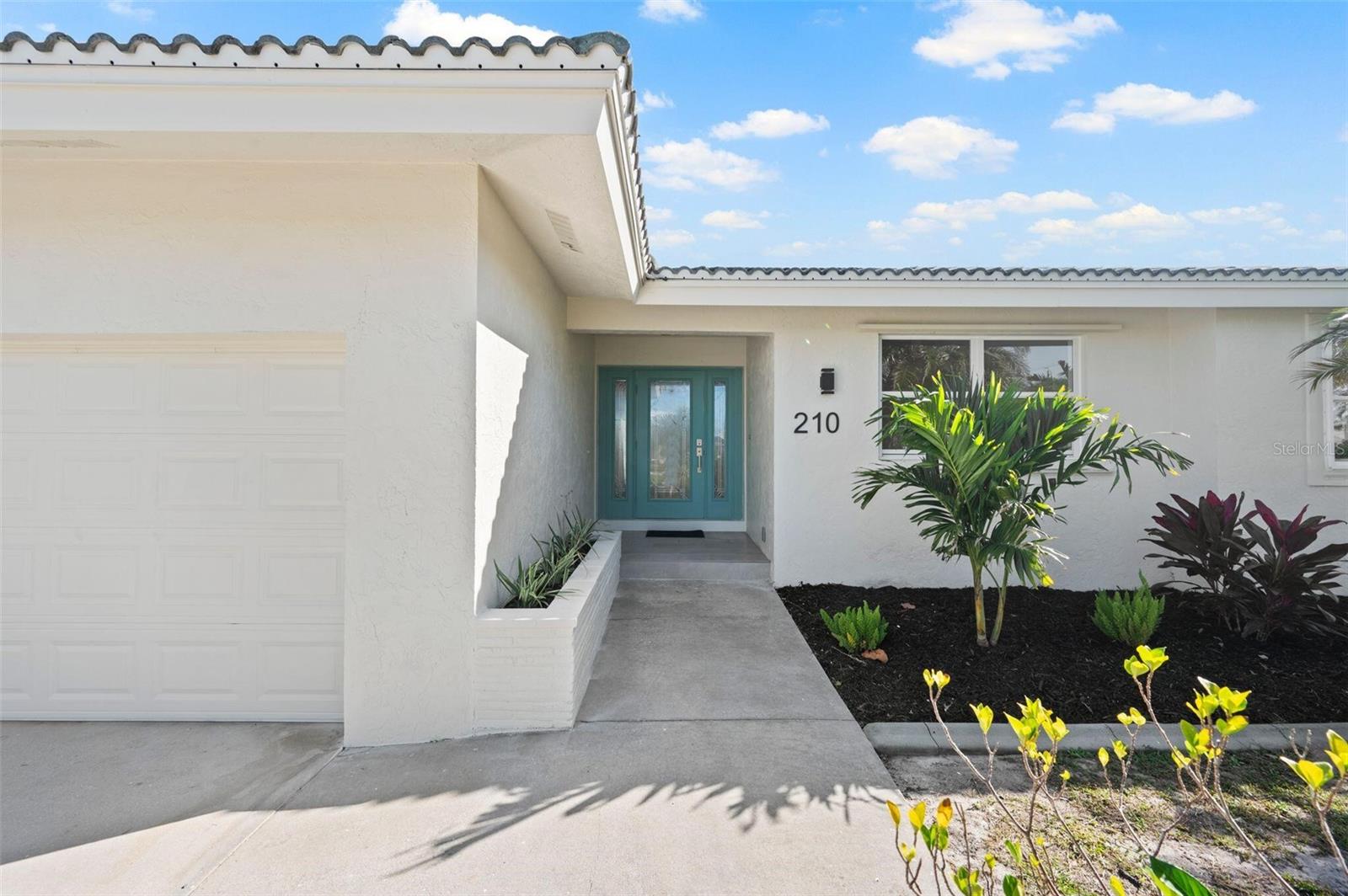 210 DIVINCI DRIVE