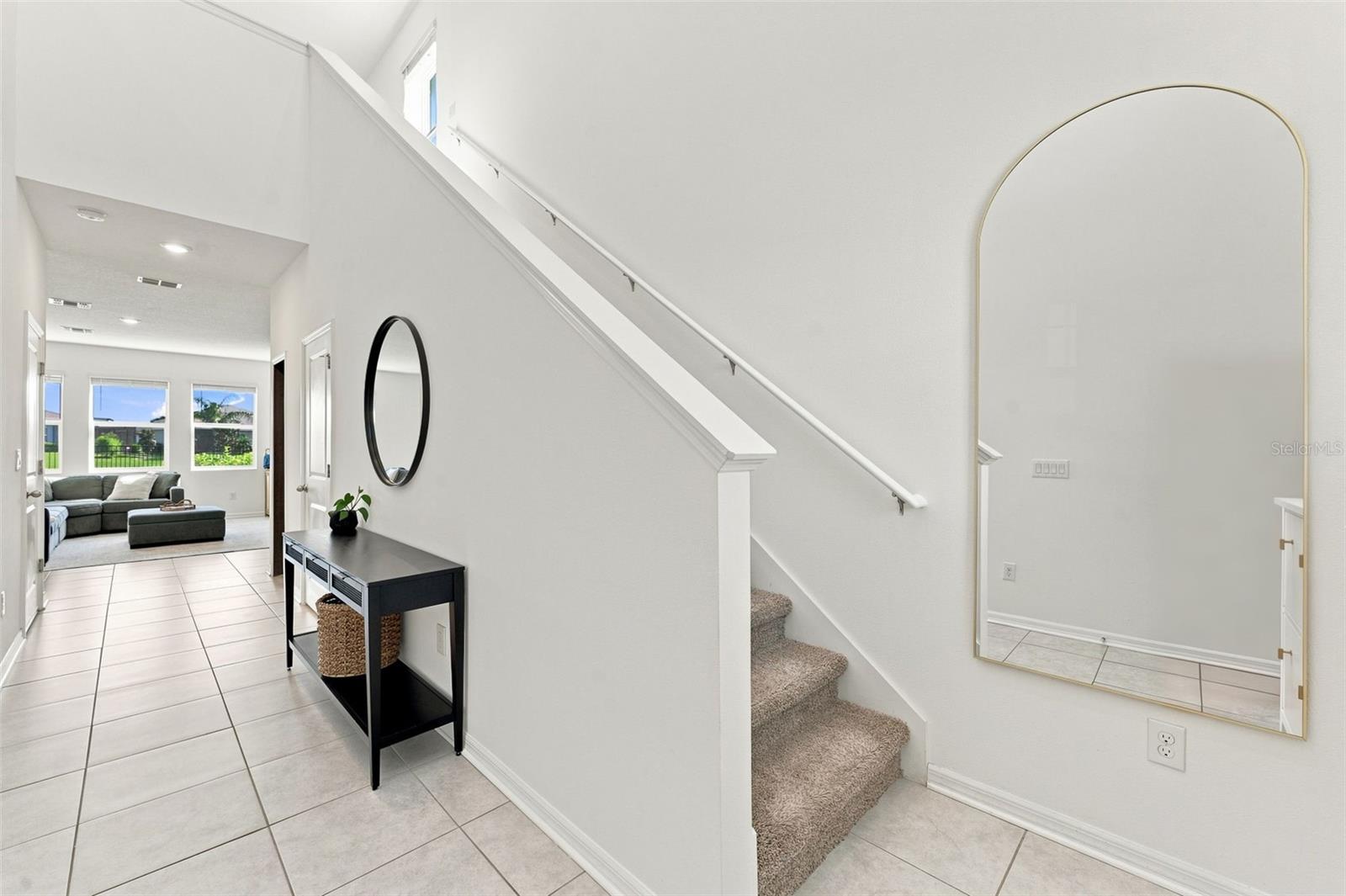 34103 WHITE FOUNTAIN COURT