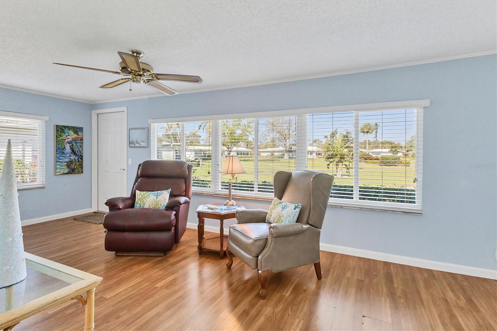 VILLAGE GREEN OF BRADENTON SEC 3 - Residential