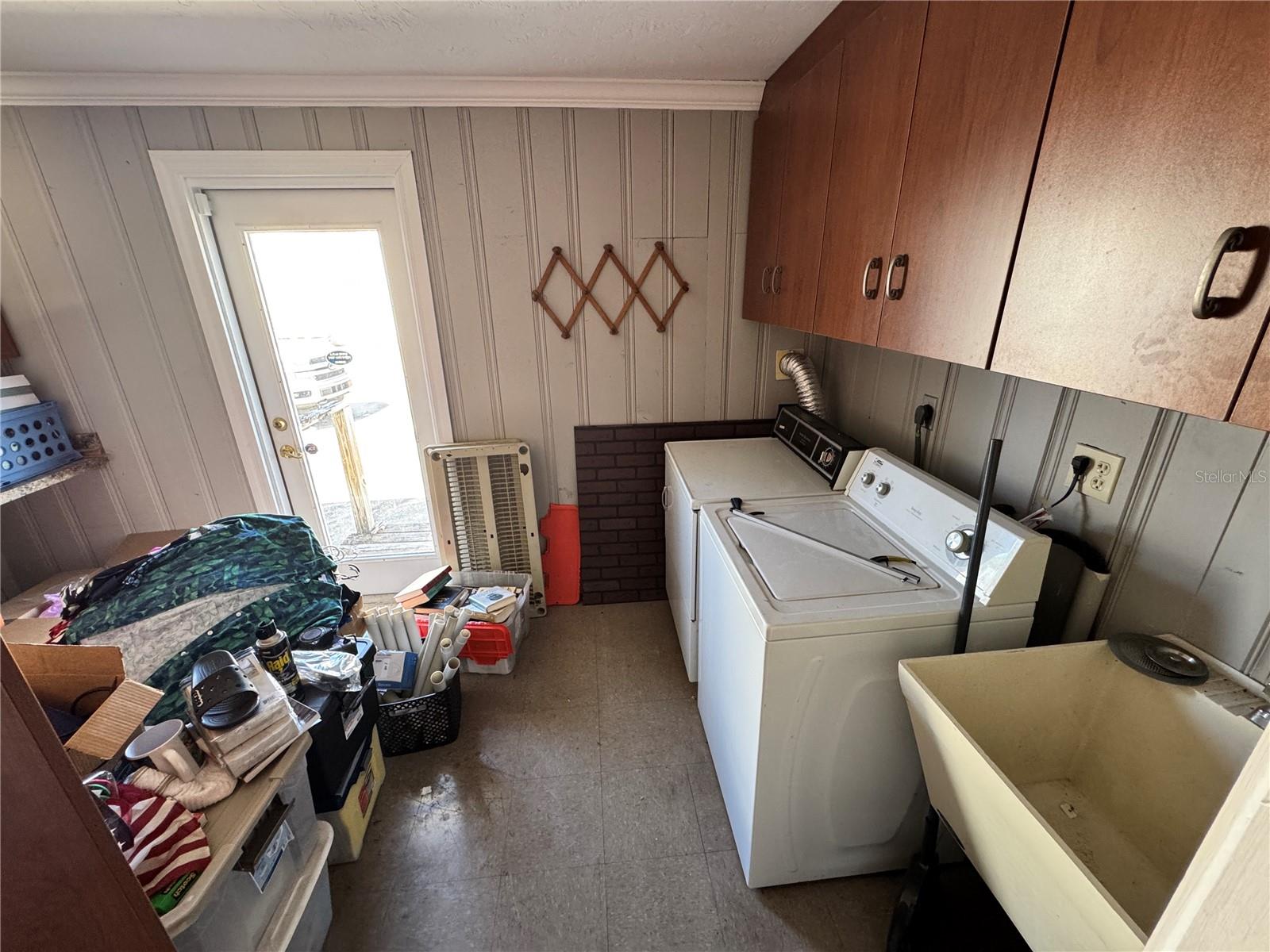 KENILWORTH PARK - Commercial Sale