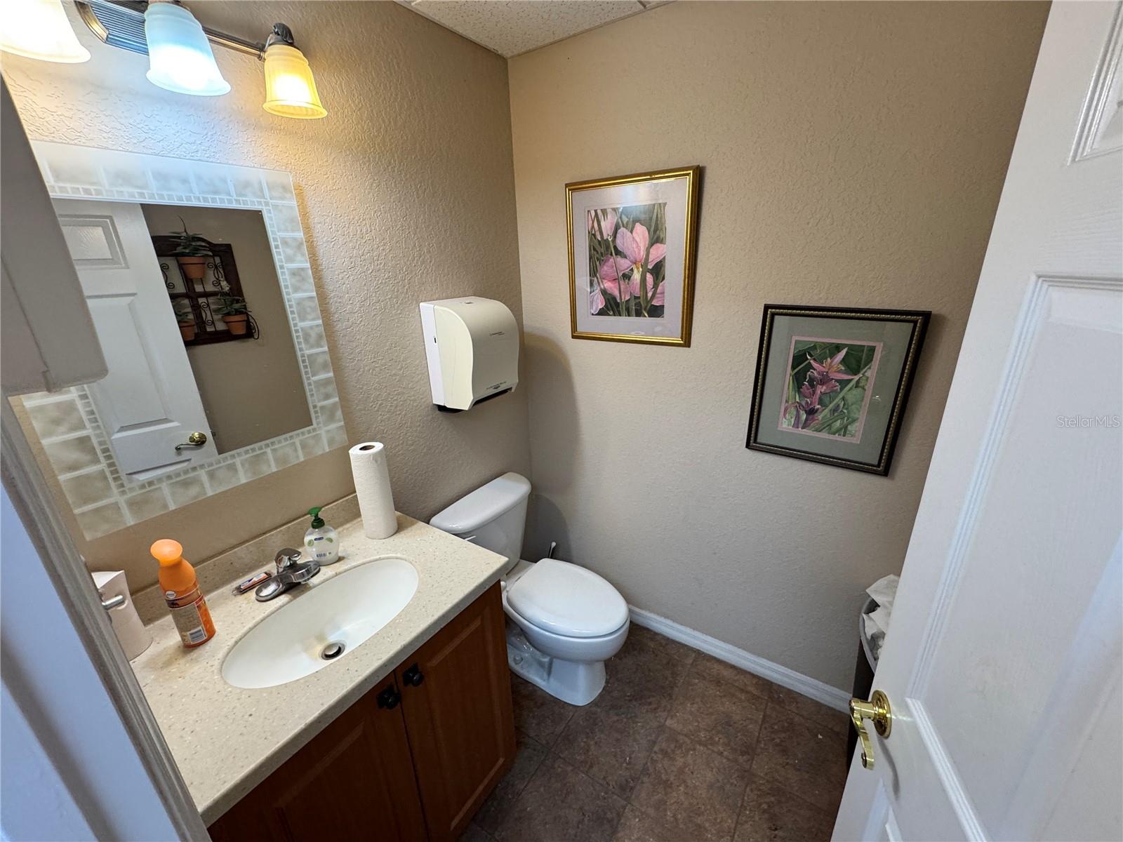 KENILWORTH PARK - Commercial Sale