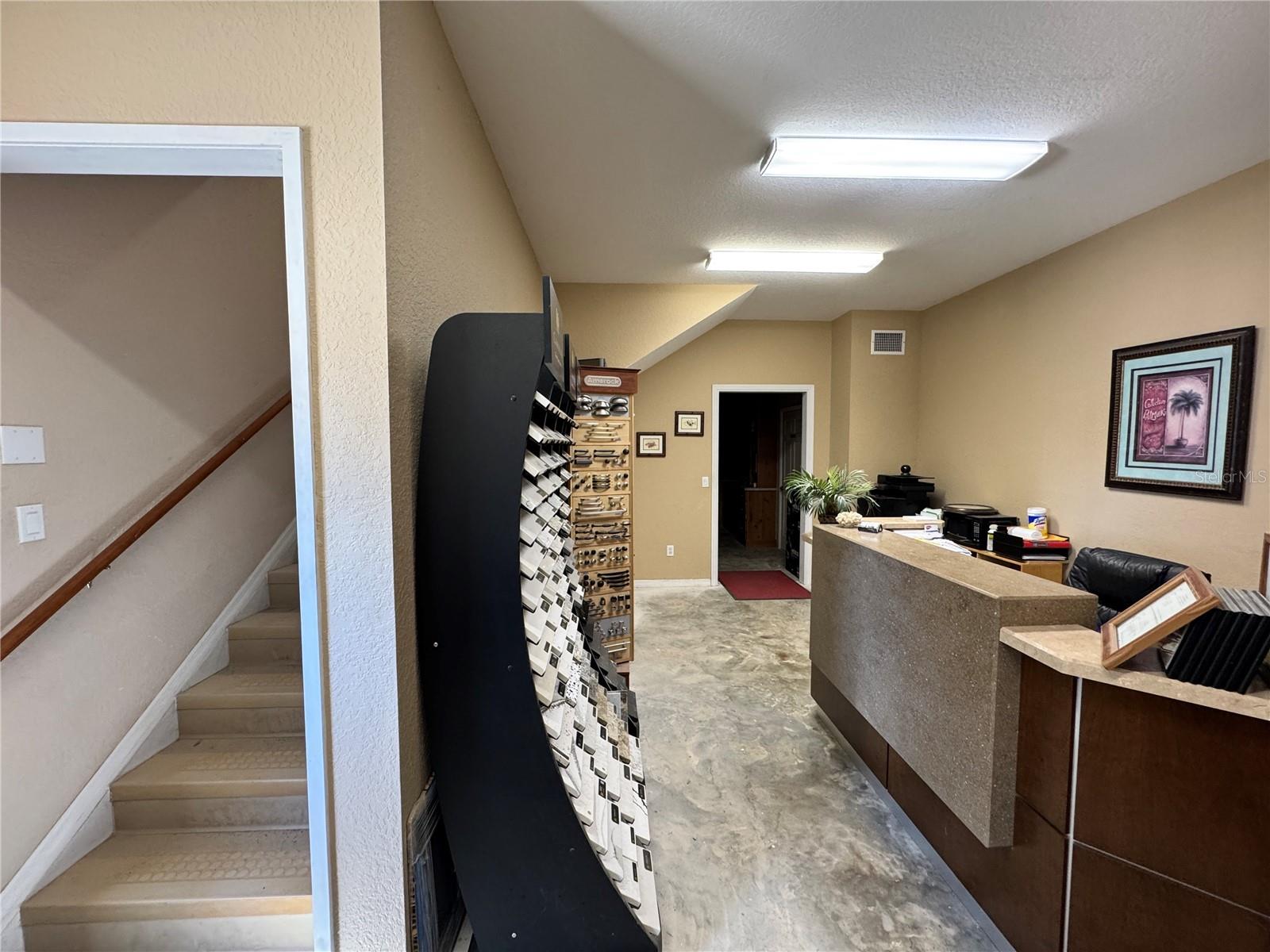 KENILWORTH PARK - Commercial Sale