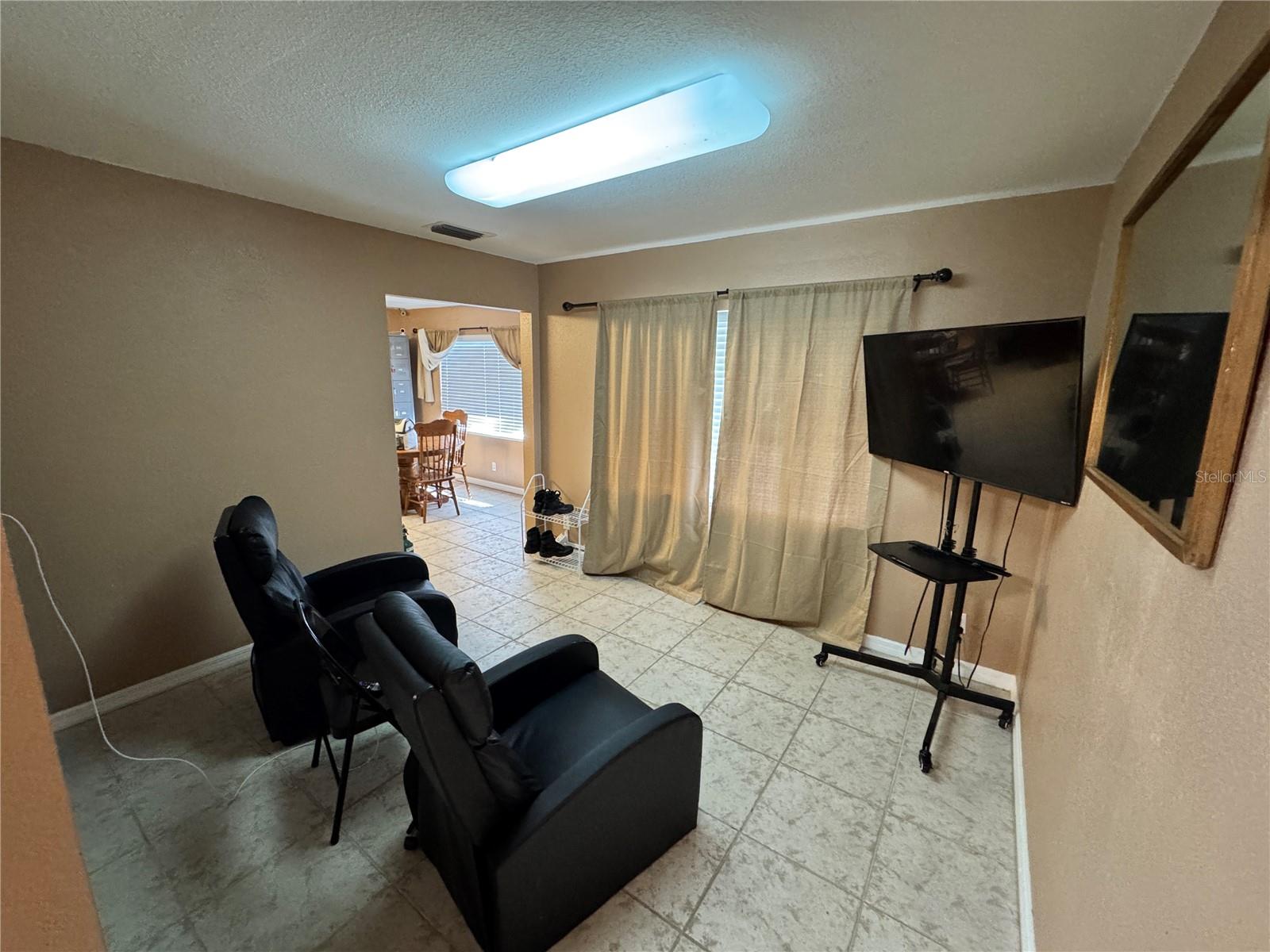 KENILWORTH PARK - Commercial Sale