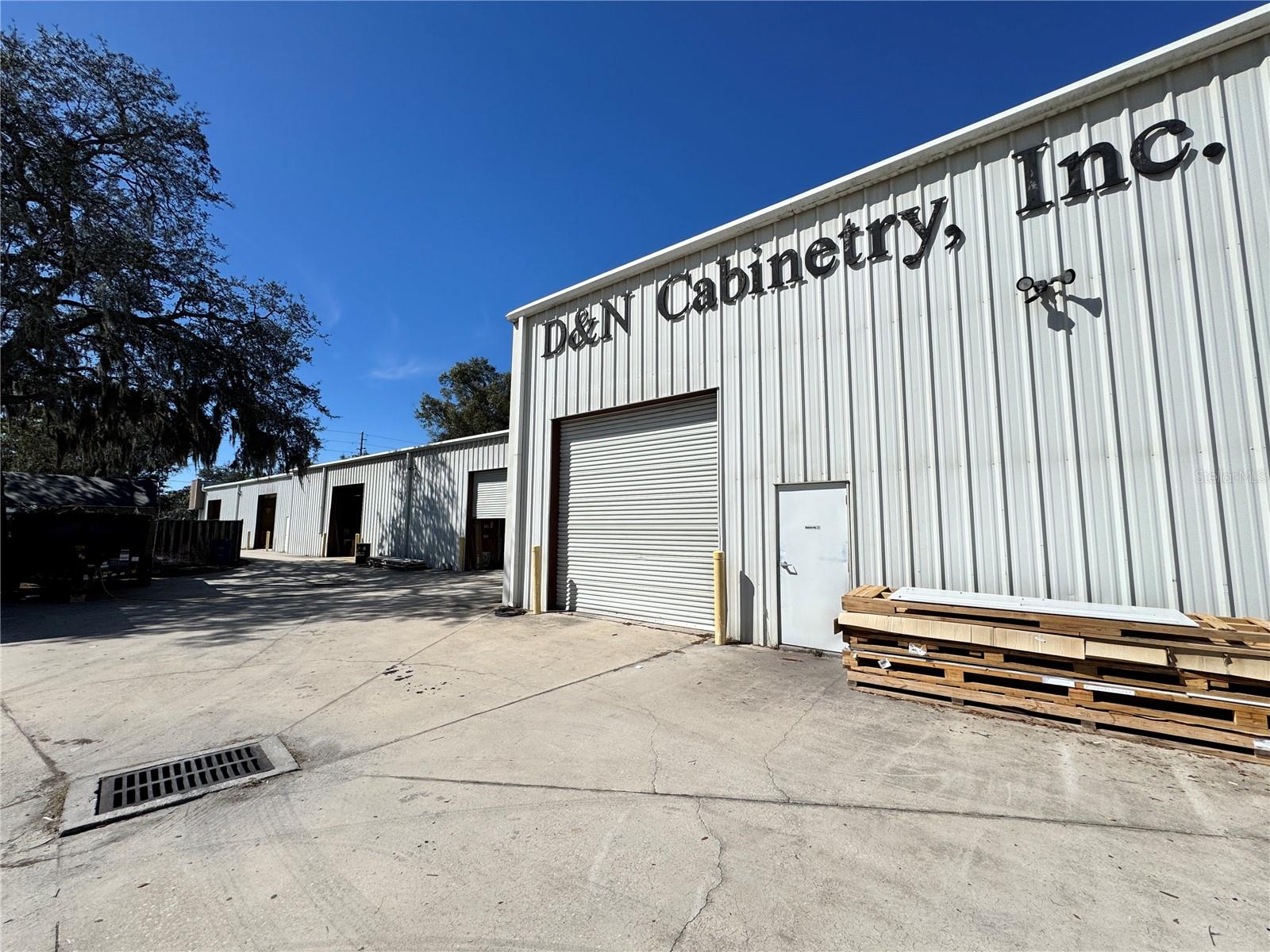 KENILWORTH PARK - Commercial Sale