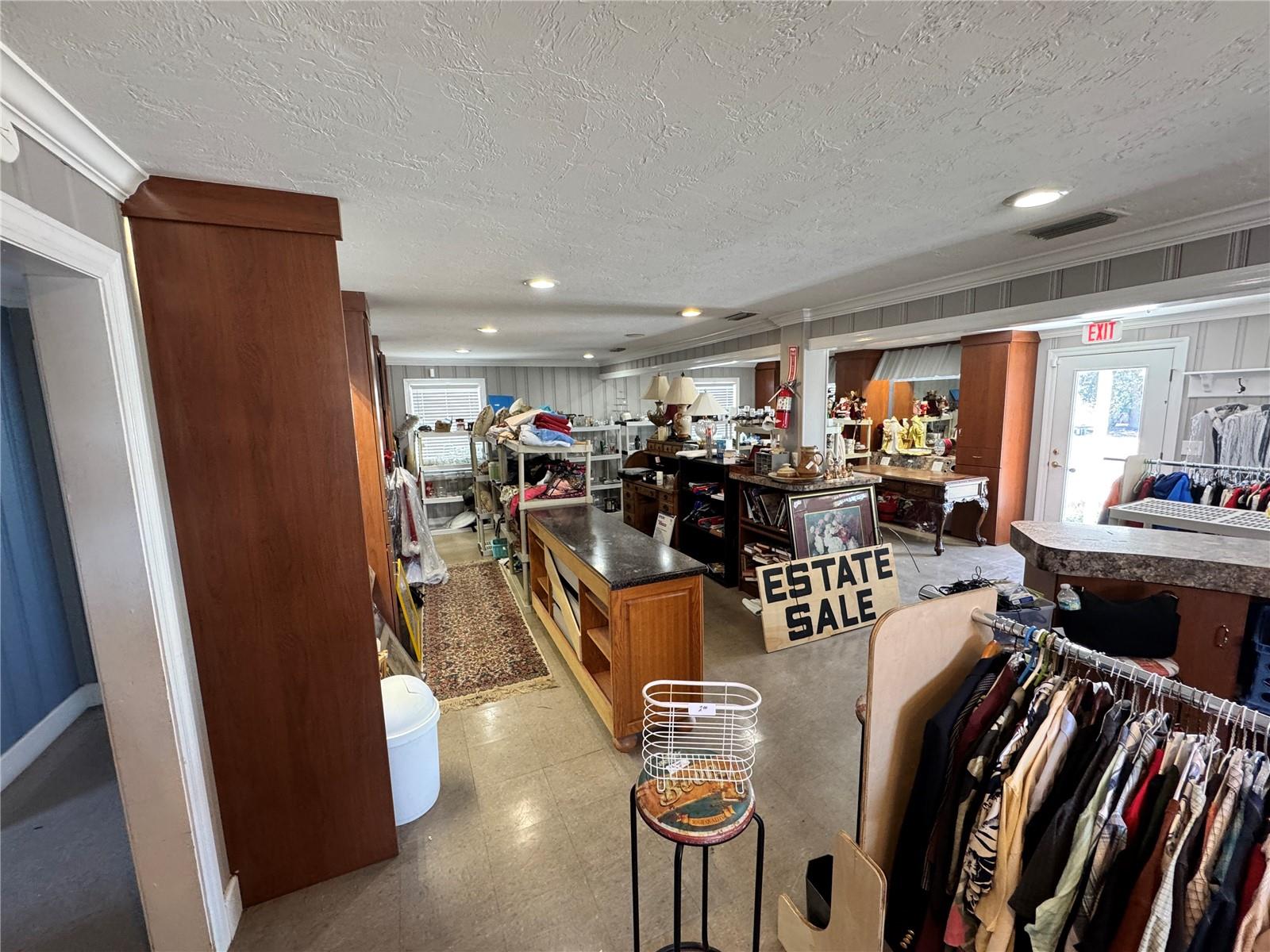 KENILWORTH PARK - Commercial Sale