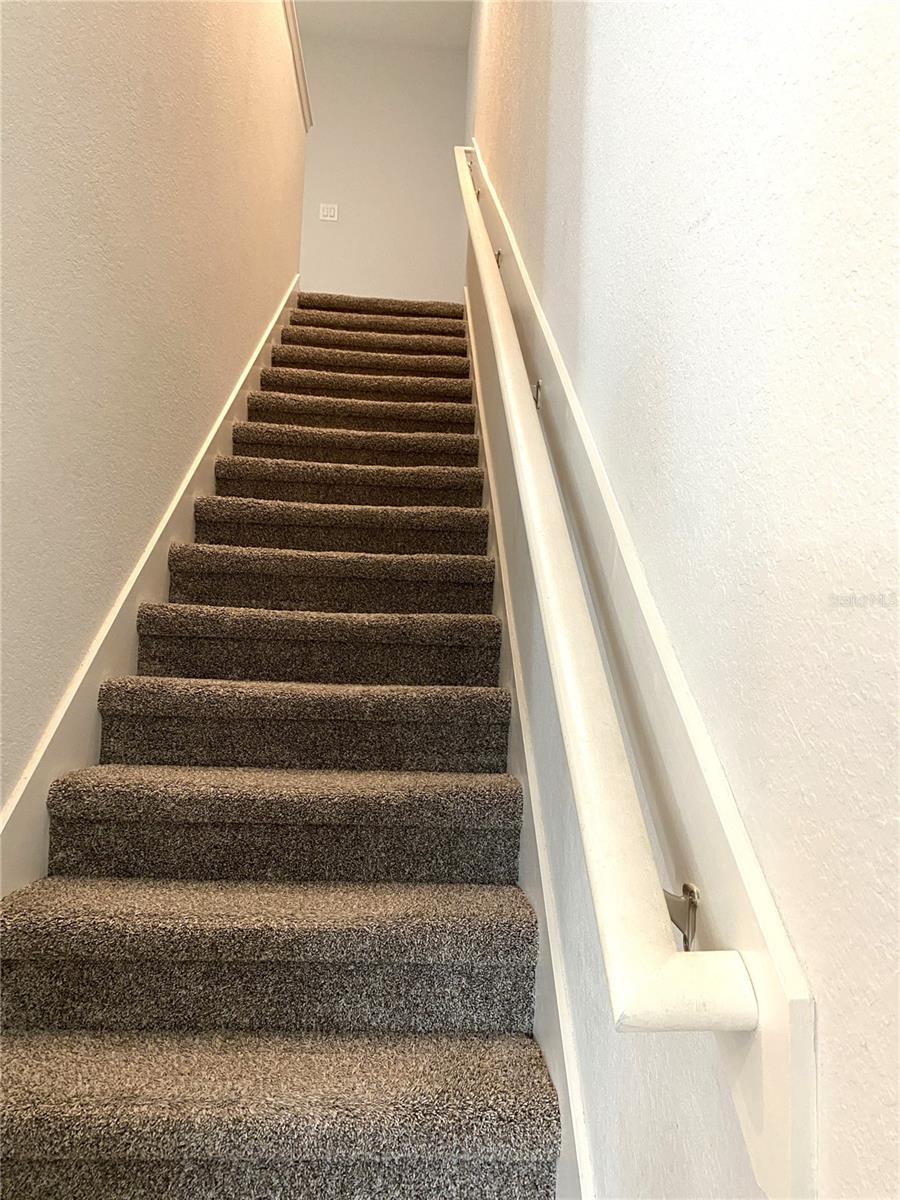 BRADFORD MANOR TWNHSES - Residential Lease