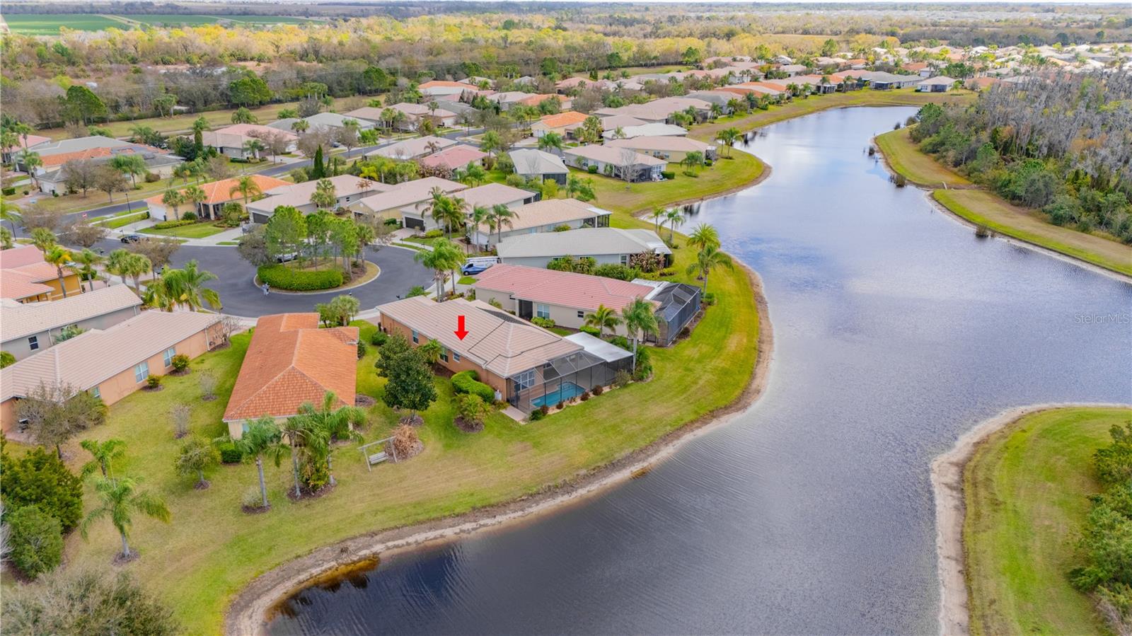 VALENCIA LAKES - Residential