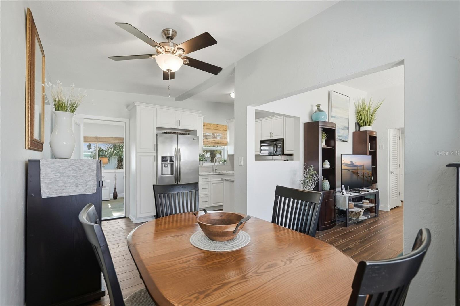 MEADOW LAWN - Residential