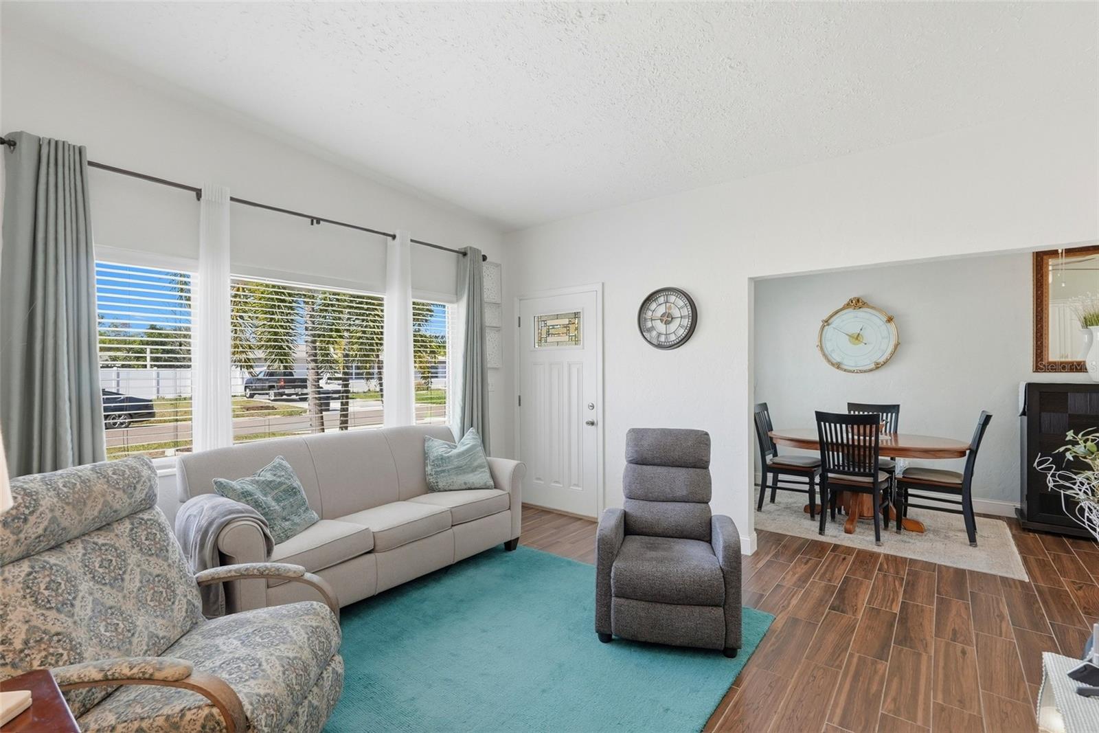 MEADOW LAWN - Residential