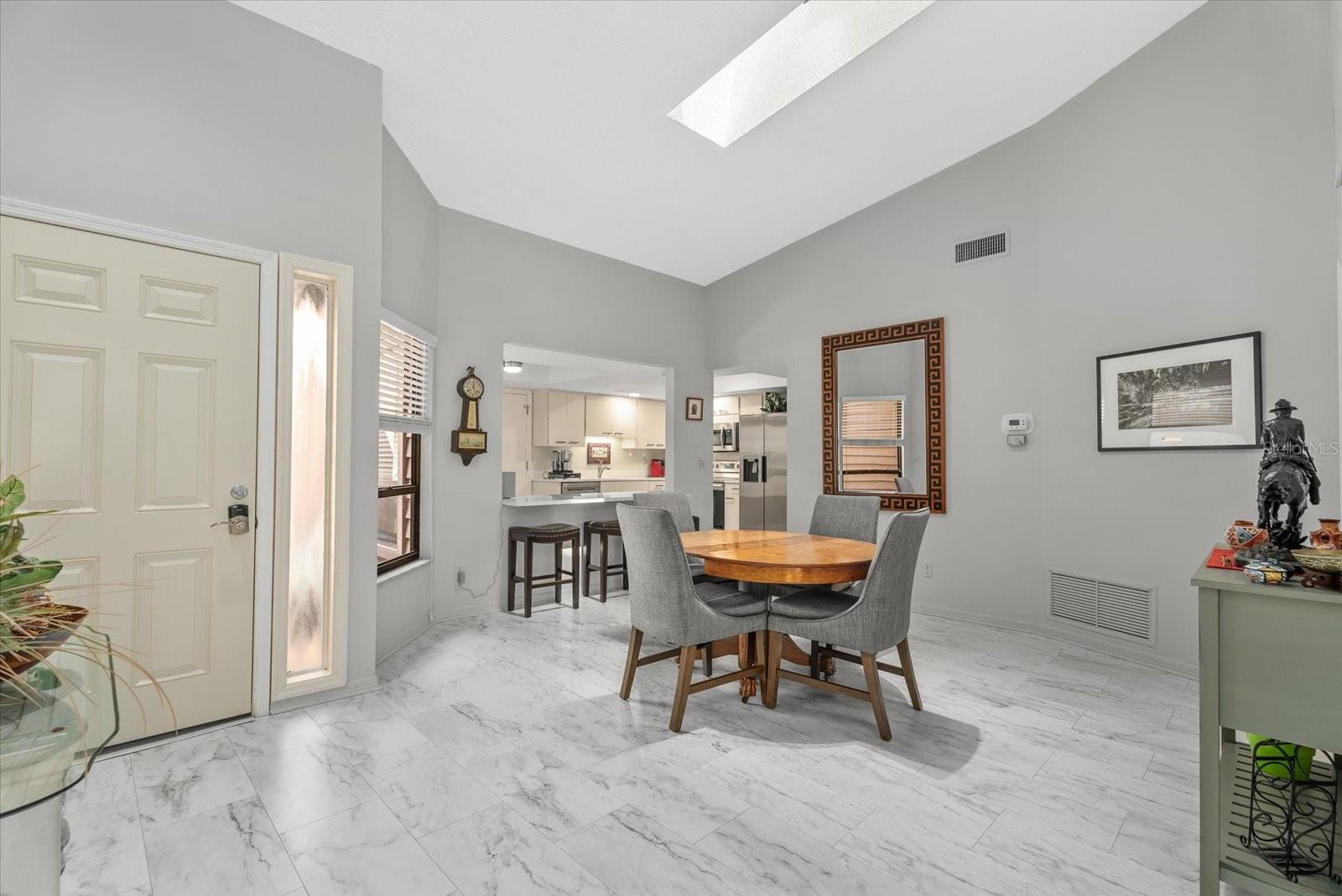 3862 WILSHIRE CIRCLE W 107