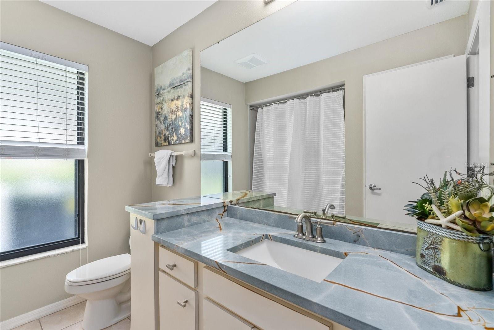 LAKESHORE VILLAGE - Residential