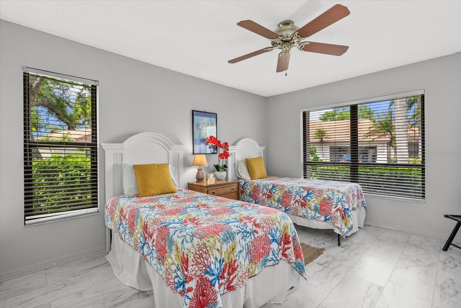 LAKESHORE VILLAGE - Residential