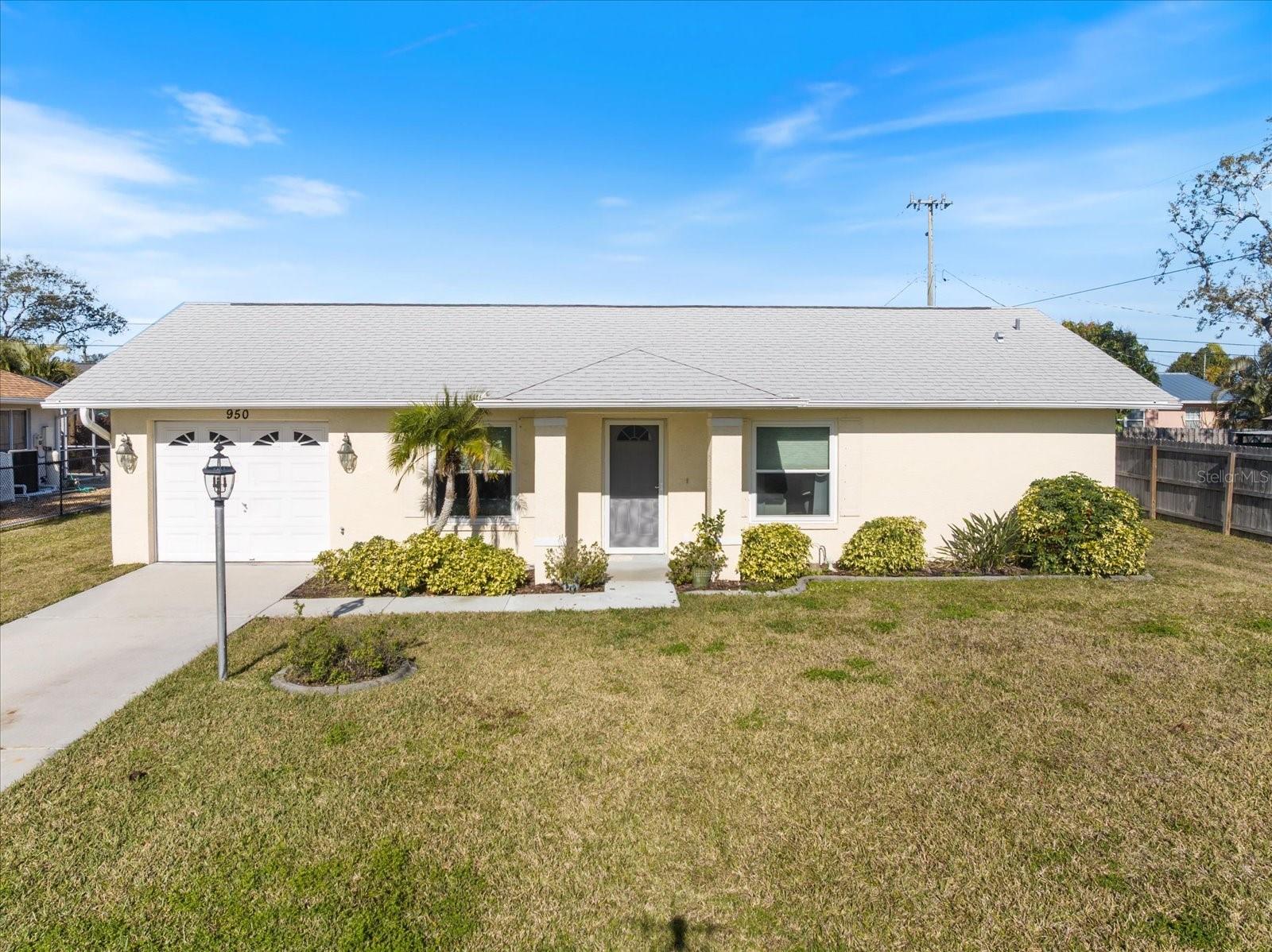 SOUTH VENICE - Residential