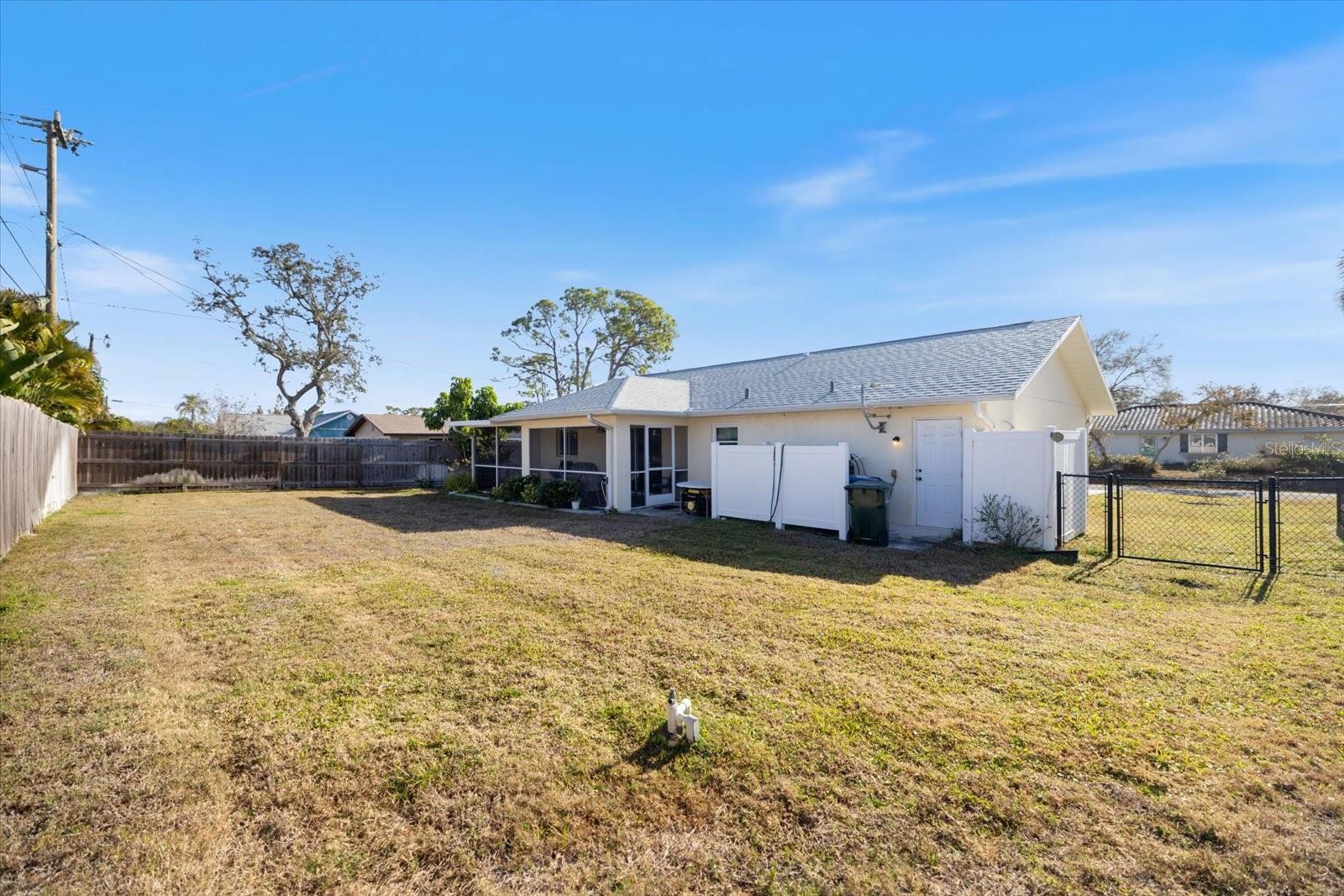 SOUTH VENICE - Residential