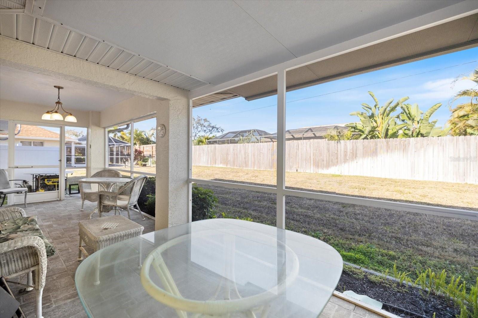 SOUTH VENICE - Residential