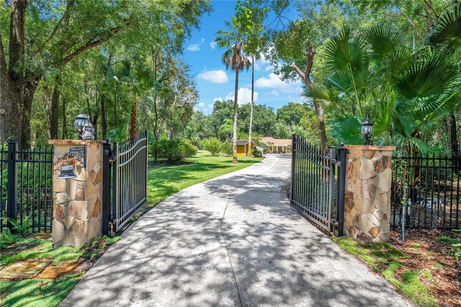 Spacious 4-Bedroom Home on 2.5 Acres with Screened Pool & Gated Entry, NO HOA.
Welcome to your private retreat! Situated on 2.5 beautifully maintained acres, this stunning 4-bedroom, 3.5-bathroom home offers the perfect balance of comfort, style, and space. A fully fenced yard and elegant entry gates provide privacy and security while setting the tone for what lies beyond.
Step inside to discover a thoughtfully designed floor plan with updated bathrooms, abundant storage, and a generously sized laundry room complete with sink and ample cabinetry. The kitchen is a chef’s delight, featuring stainless steel appliances and plenty of room for entertaining.
Enjoy year-round outdoor living in the expansive screened-in pool area, boasting a large sparkling pool and an impressive covered lanai—perfect for gatherings, relaxing, or simply enjoying the peaceful surroundings.
Whether you’re looking for room to grow, space to entertain, or a serene retreat from the everyday, this property checks every box. Call now to schedule a private showing!
