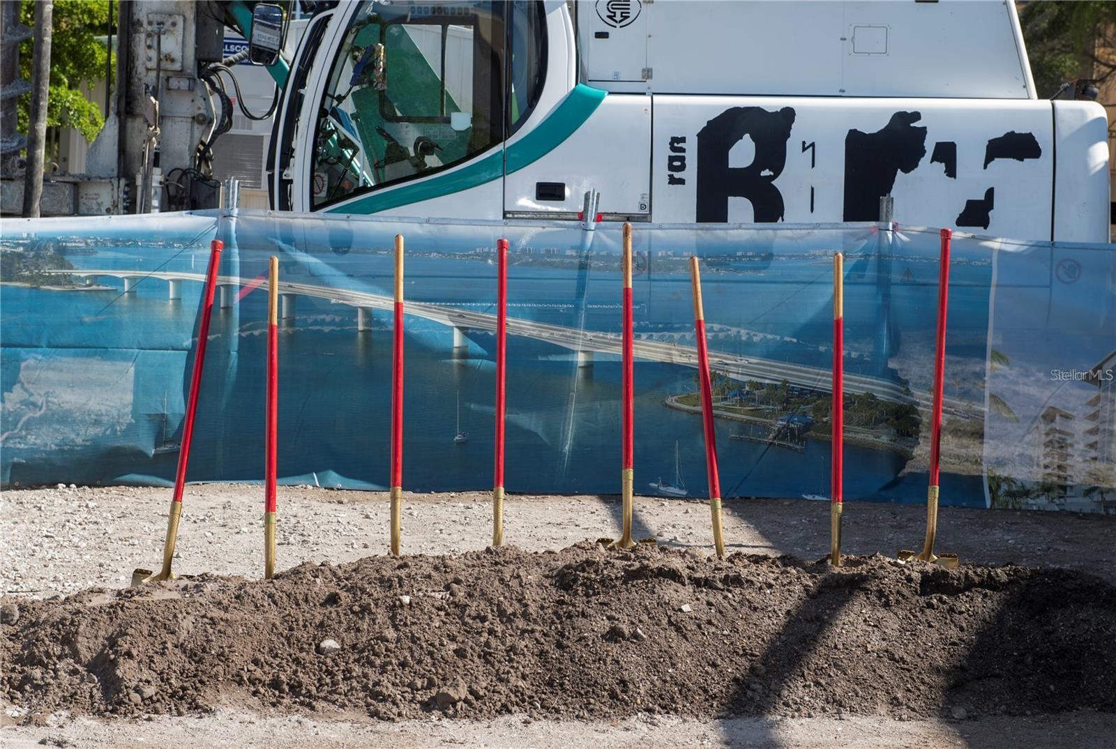GOLDEN GATE POINT - Residential