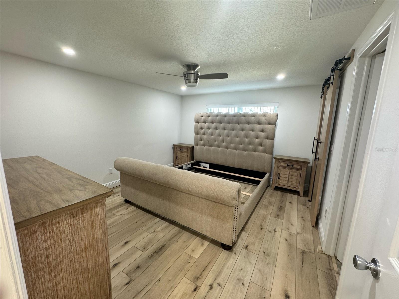 TWELVE OAKS VILLAGE UNIT 3 - Residential Lease