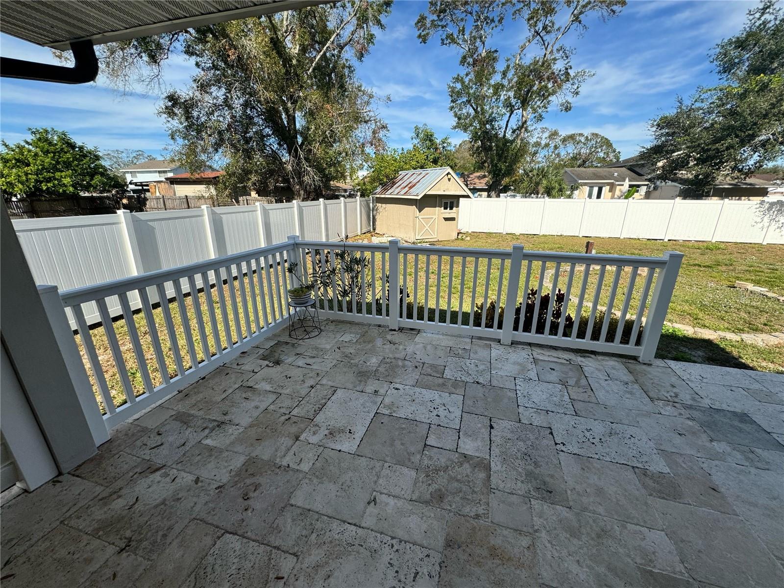 TWELVE OAKS VILLAGE UNIT 3 - Residential Lease