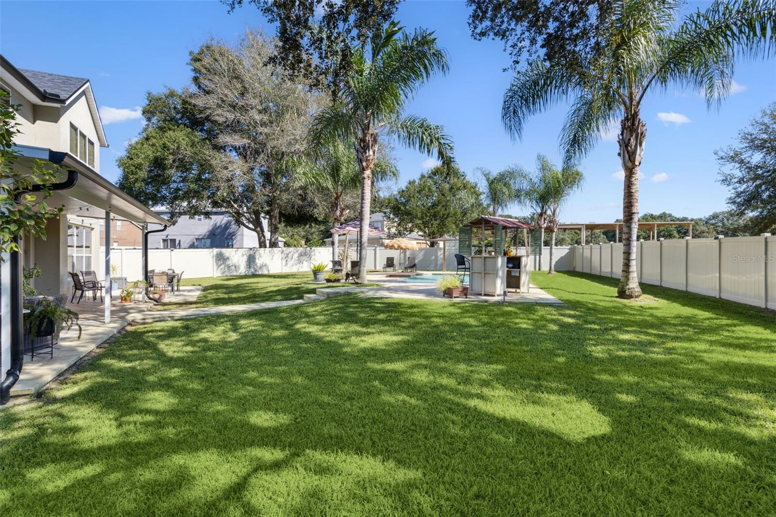 MISTY OAKS - Residential