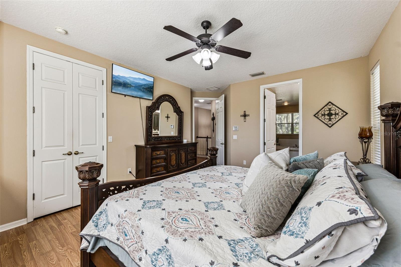 MISTY OAKS - Residential