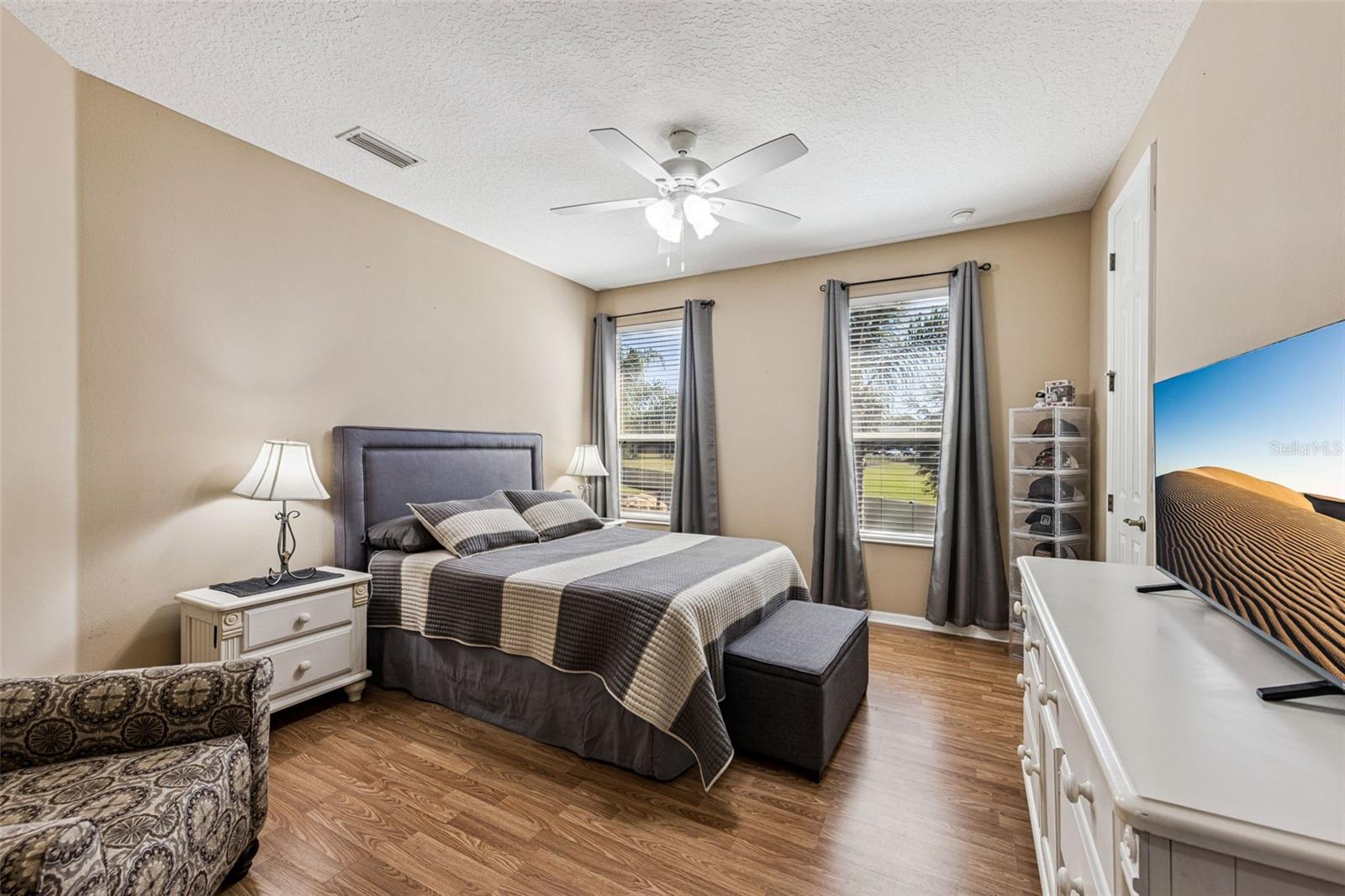 MISTY OAKS - Residential