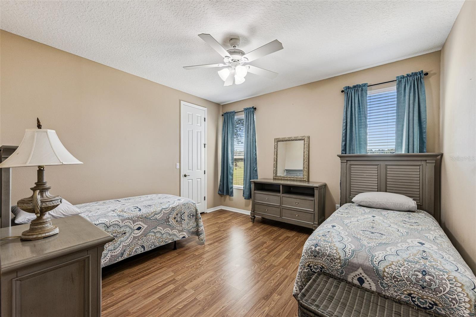 MISTY OAKS - Residential