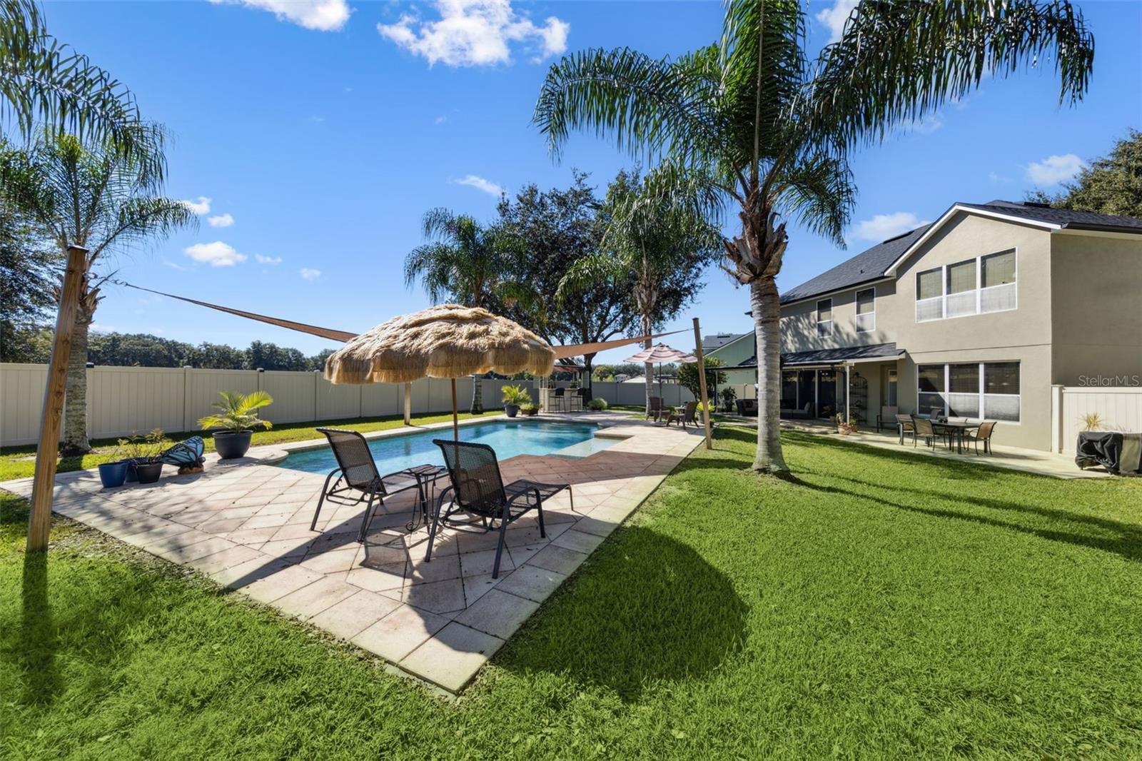 MISTY OAKS - Residential