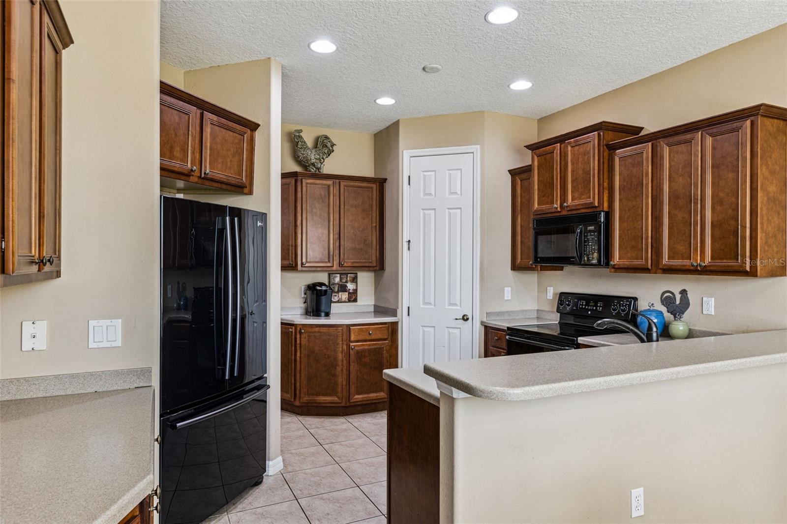 MISTY OAKS - Residential