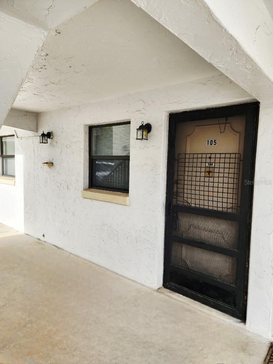 Beautifully Remodeled 2/2 Condo with Golf Course Views and Prime Beach Proximity!
This fully updated 2-bedroom, 2-bath condo offers the perfect blend of lifestyle and investment opportunity. Just minutes from the beach, it’s ideal as a primary home, vacation retreat, or income-producing rental—similar units rent for approximately $1,300/month. Enjoy peaceful golf course views, a sparkling community pool, and a barbecue area perfect for entertaining. Low monthly condo fees cover insurance, pest control, and access to amenities, keeping ownership simple and affordable. Located near Daytona beaches, libraries, hospitals, colleges, tourist attractions, dining, and shopping, this condo offers unmatched convenience in a high-demand area. Don’t miss this turnkey opportunity!