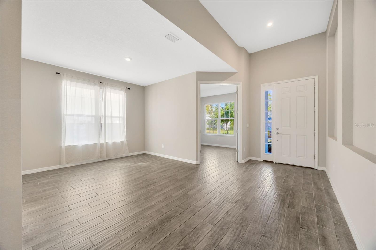 CHAPEL CHASE - Residential