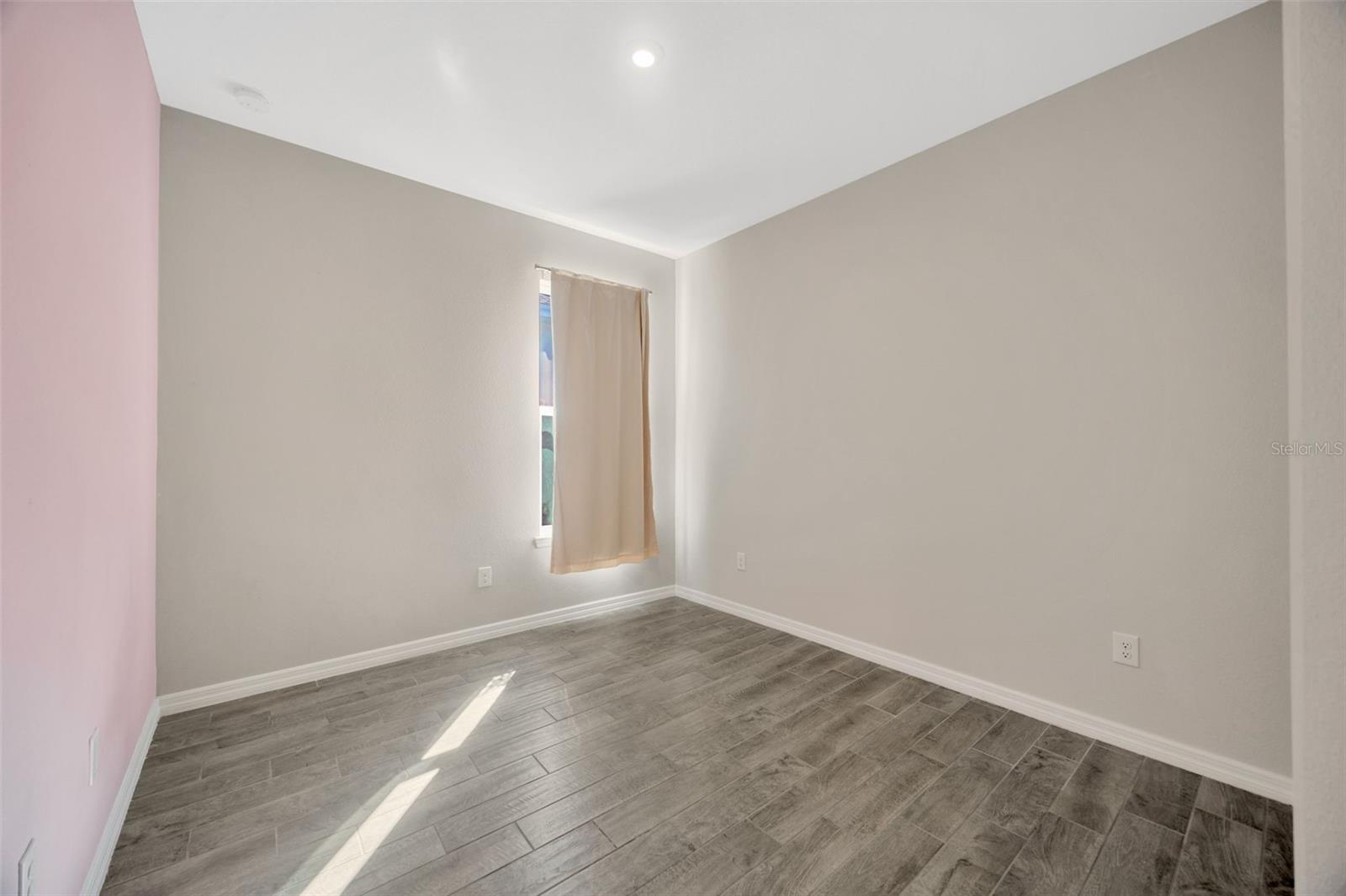 CHAPEL CHASE - Residential