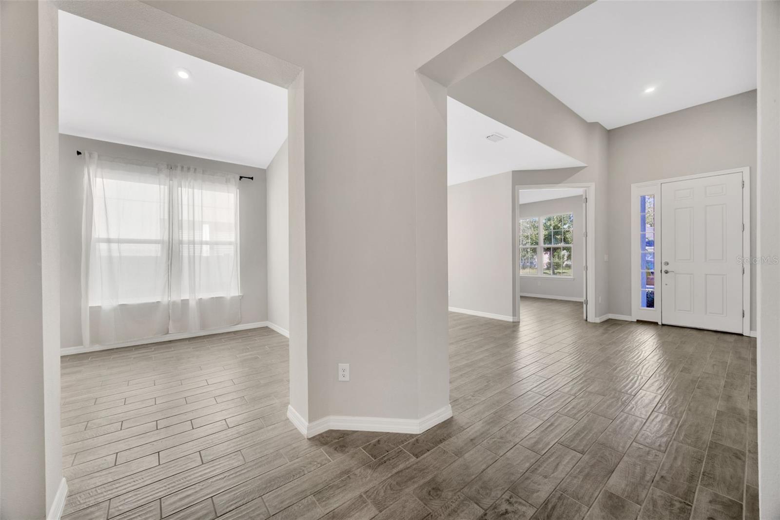 CHAPEL CHASE - Residential