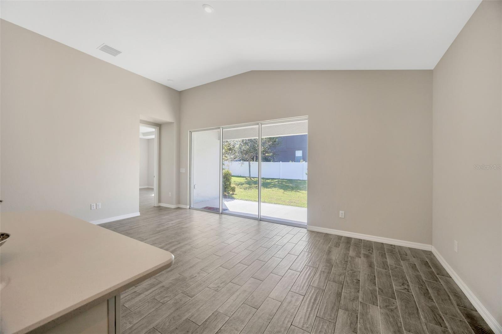 CHAPEL CHASE - Residential