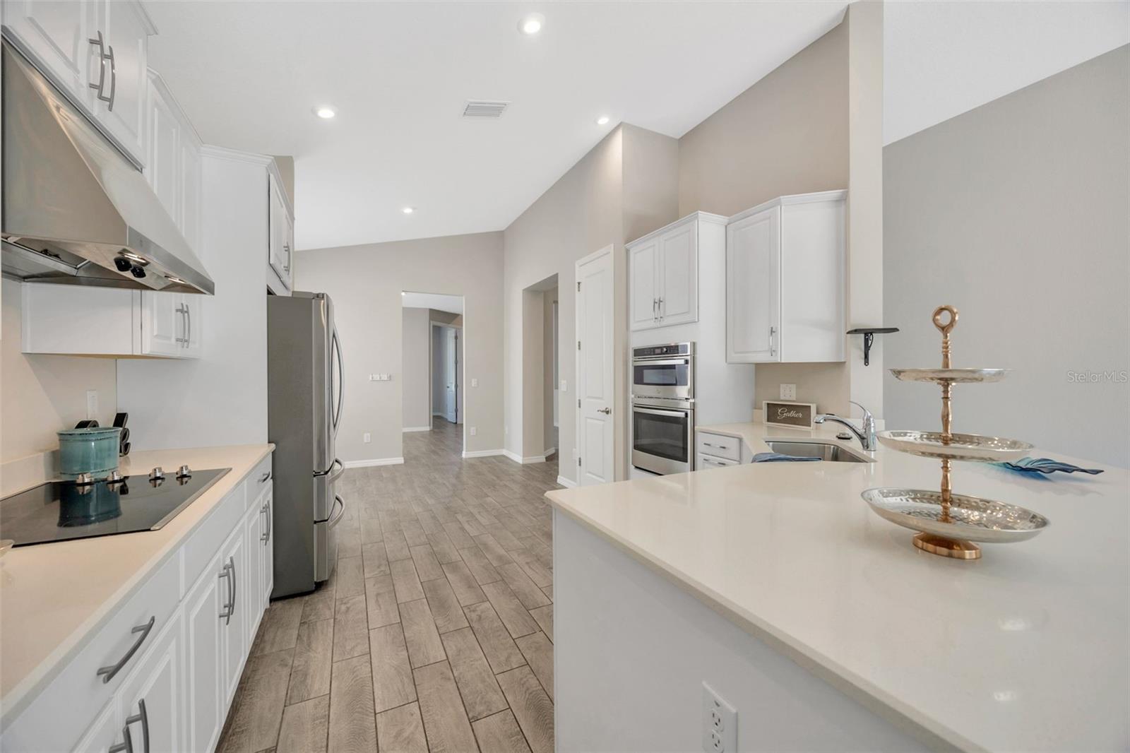 CHAPEL CHASE - Residential