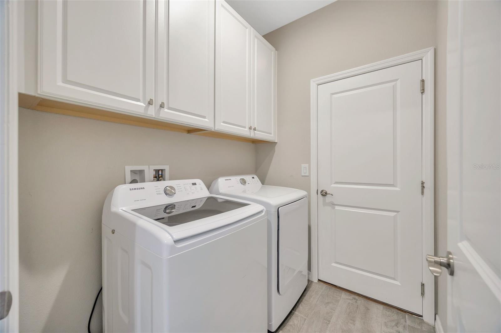 CHAPEL CHASE - Residential