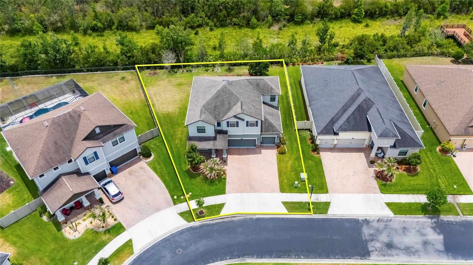 MEADOW POINTE IV - Residential