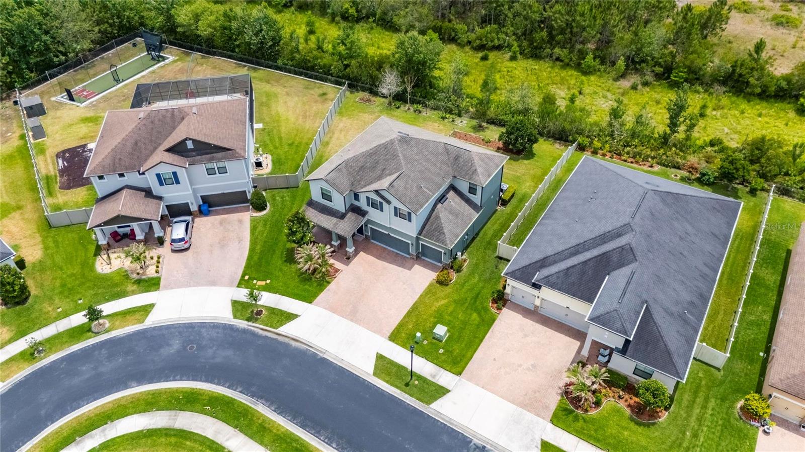 MEADOW POINTE IV - Residential
