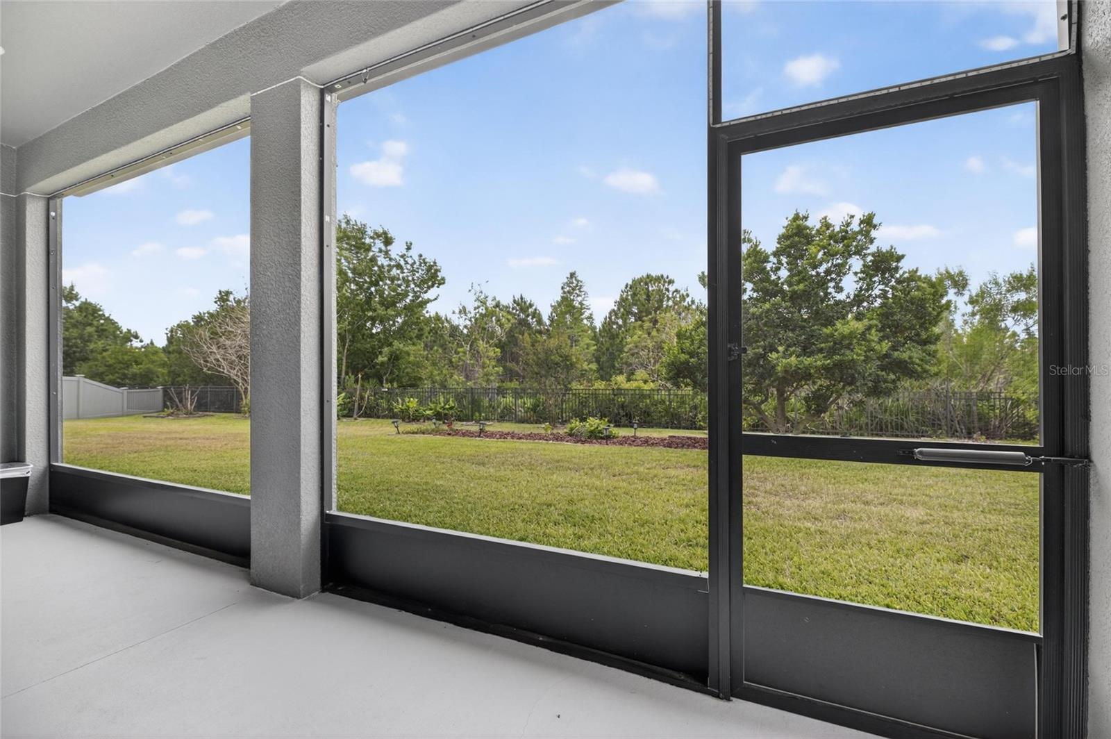 MEADOW POINTE IV - Residential