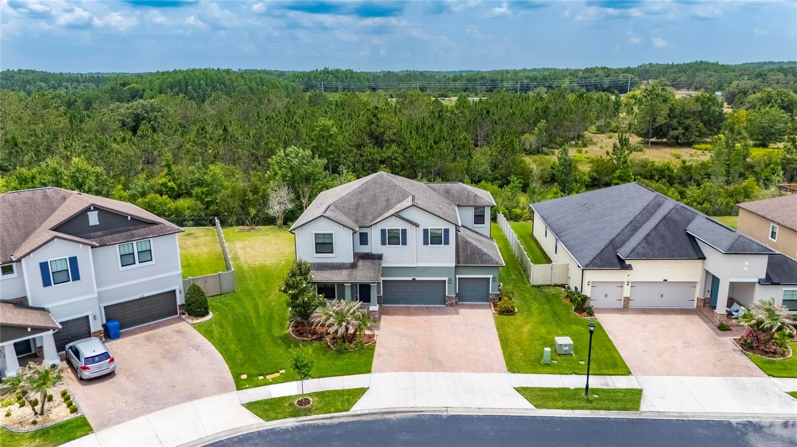 MEADOW POINTE IV - Residential