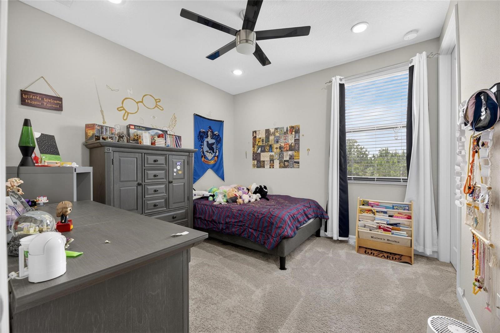 MEADOW POINTE IV - Residential