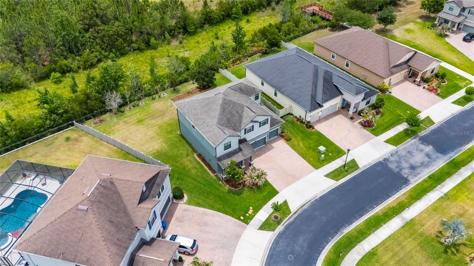 MEADOW POINTE IV - Residential