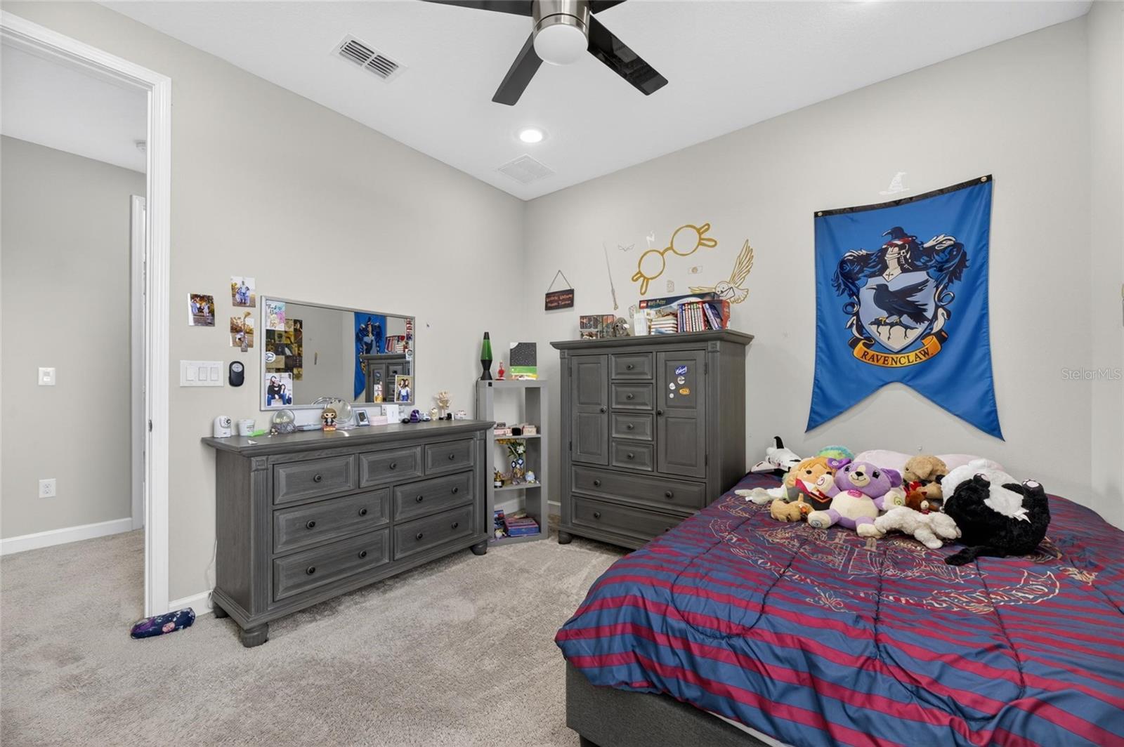 MEADOW POINTE IV - Residential