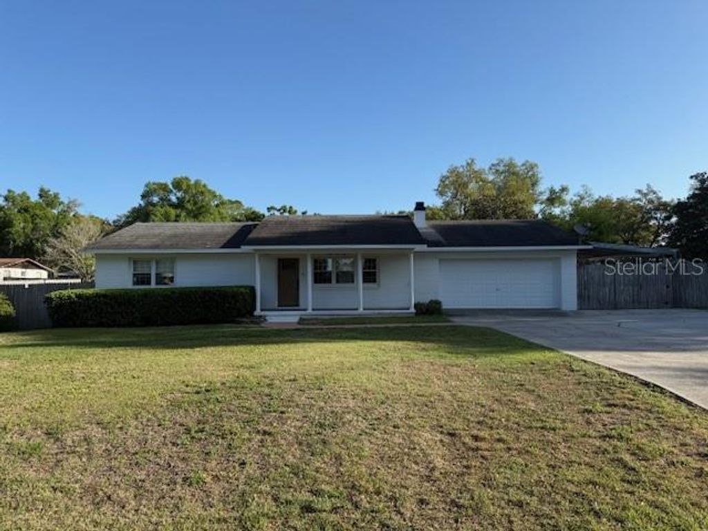 Photo of 25618 SW 19th Avenue, Newberry, FL 32669 (MLS # GC539322)