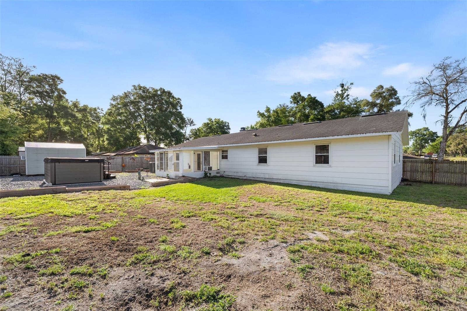 REPLAT SYLVANIA TERRACE - Residential