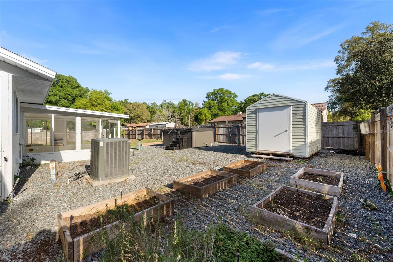 REPLAT SYLVANIA TERRACE - Residential