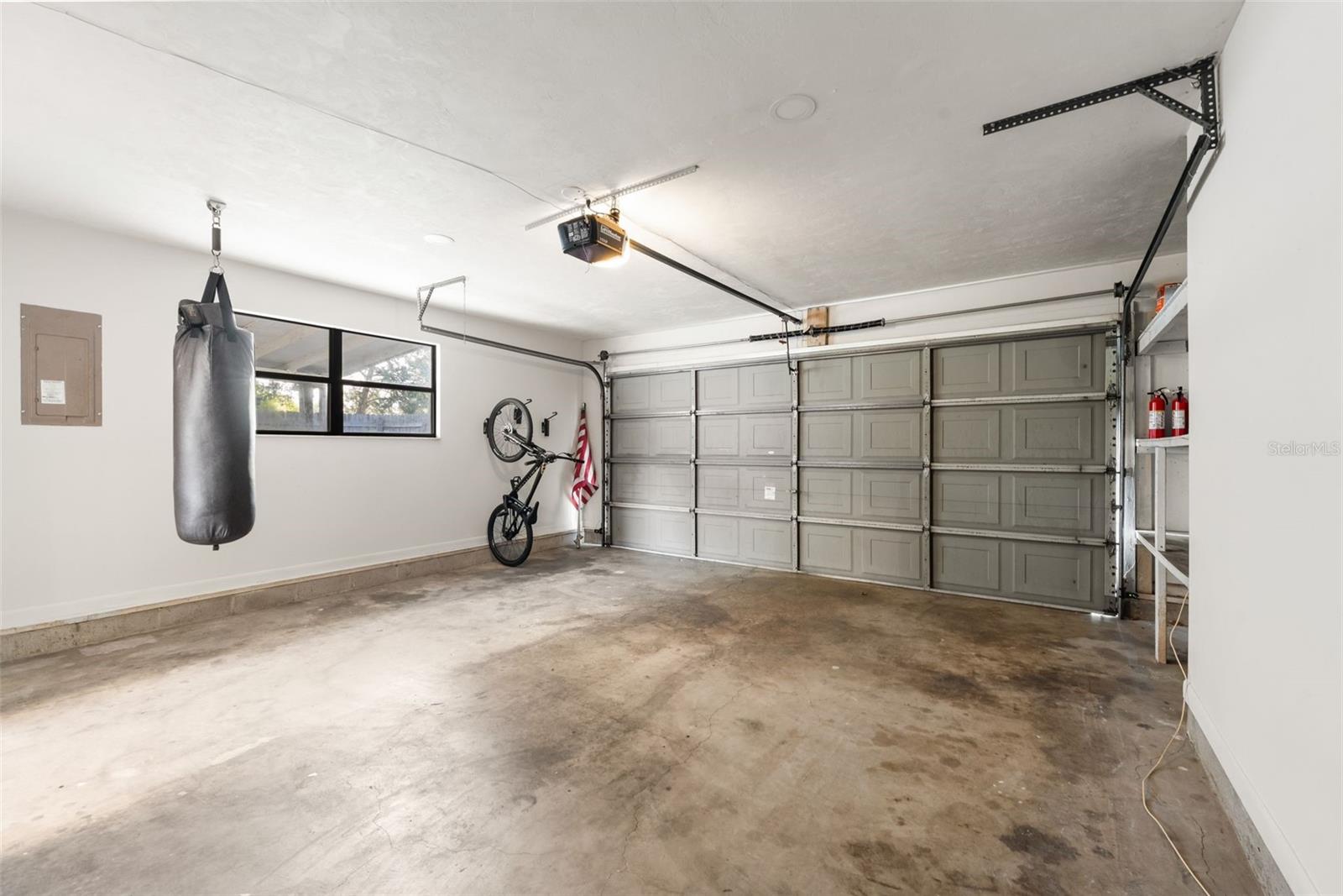 REPLAT SYLVANIA TERRACE - Residential